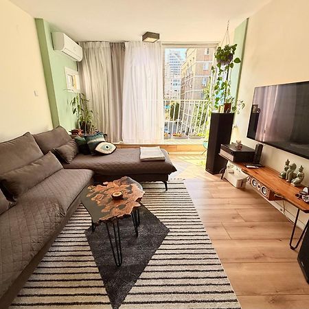 High-End Apartment , With A Private Parking And An Elavator Тель-Авив Экстерьер фото