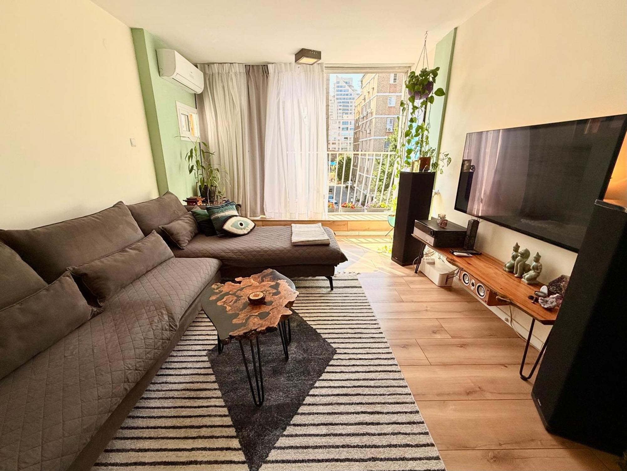 High-End Apartment , With A Private Parking And An Elavator Тель-Авив Экстерьер фото